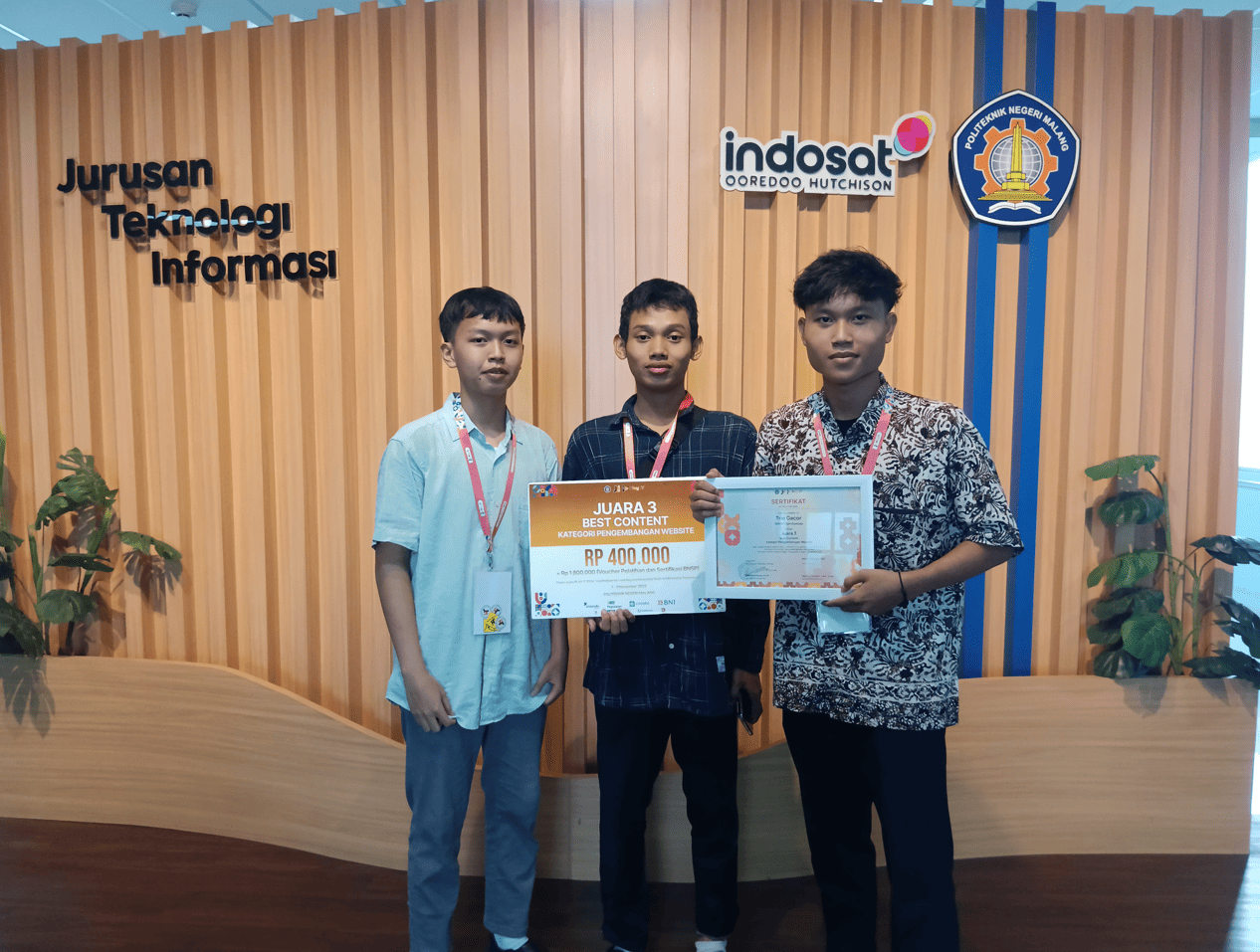 Juara Lomba Web Design Malang